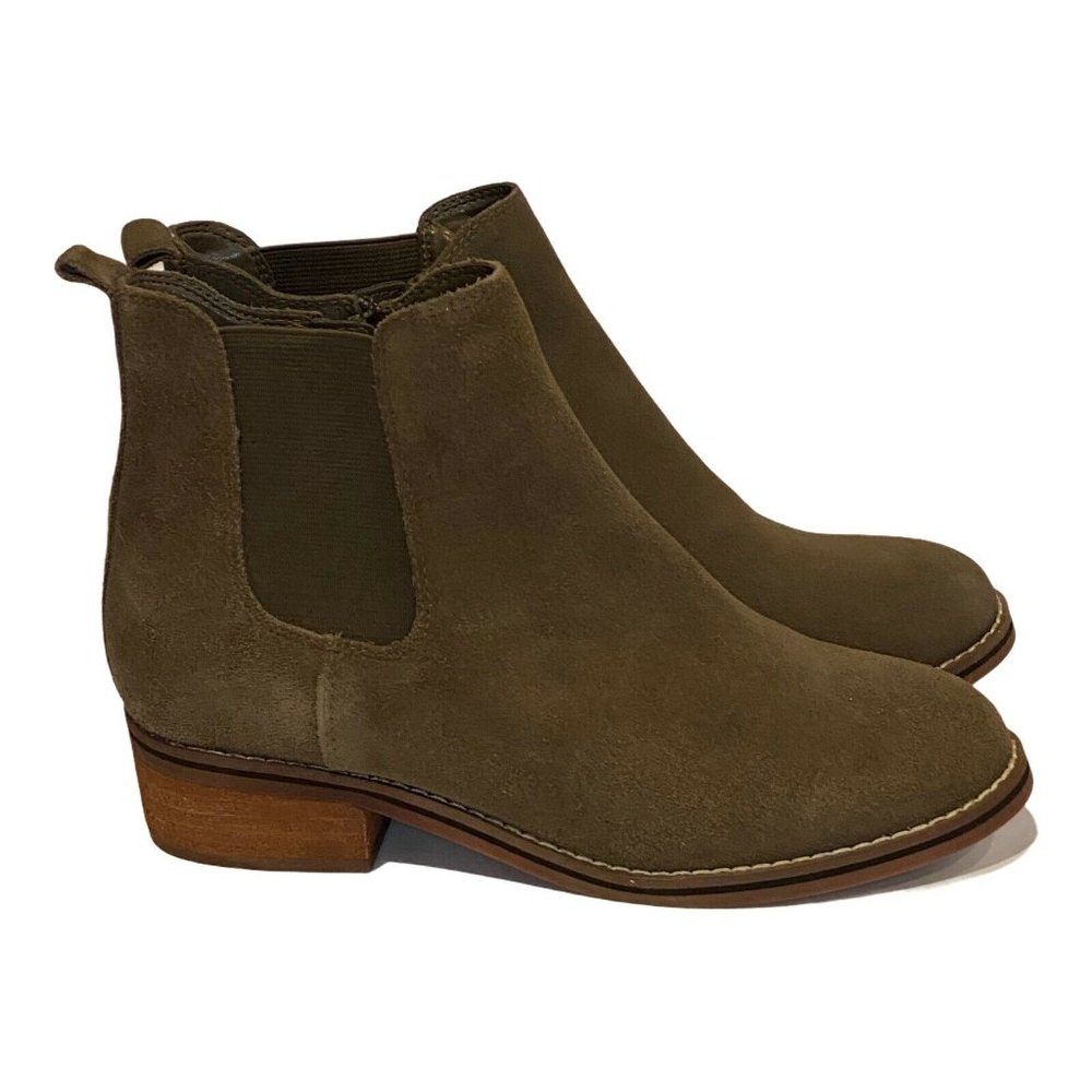 AQUA College Lori Booties Womens 6 M Olive Green